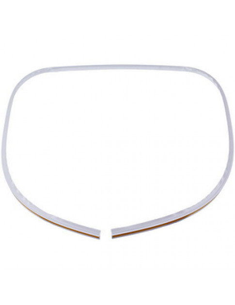 Ущільнювальна гума (бічна) для морозильної камери Electrolux 2231093572  L=1750 мм