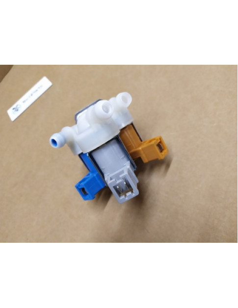 Клапан електромагнітний подачі води для пароконвектомата INVENSYS 370266 3WAY/180/11,5mm 230V AC