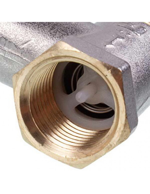 Клапан предохранительный 8.5BAR 1/2