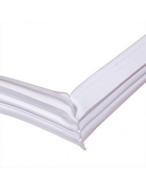 Уплотнитель для морозильной камеры Indesit C00854014 766x571 мм